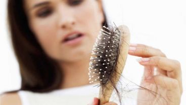 La alimentación es muy importante y juega un papel fundamental para la salud del cuero cabelludo.