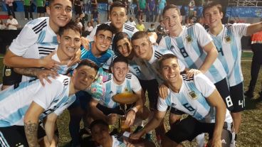 los pibes argentinos celebraron de punta a punta en el campeonato.