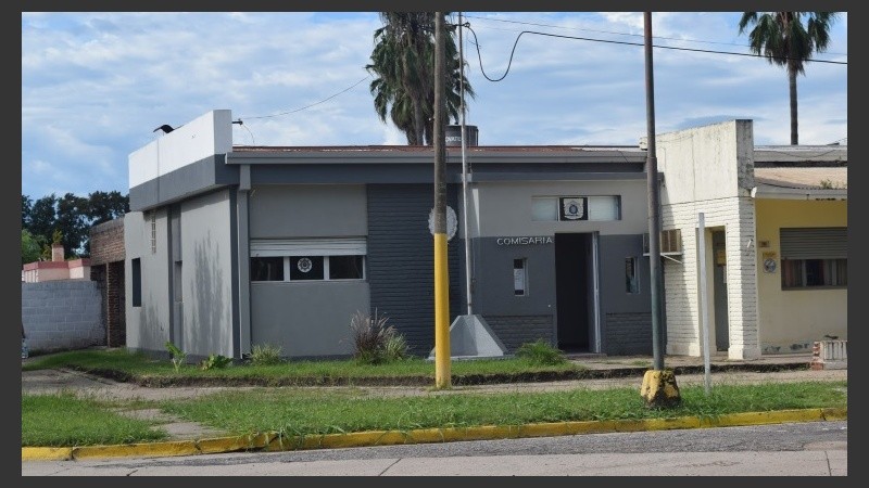 La comisaría Nº7 de Arrufó, donde trabaja el oficial señalado. 