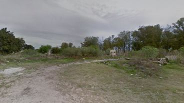 El hallazgo se produjo en una zona de arboledas, entre la ruta 9 y Newbery.