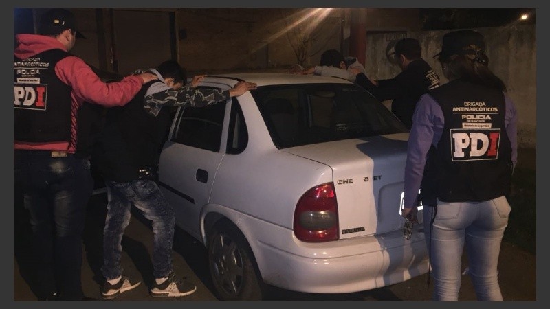 Los apresados tienen 21 y 28 años.