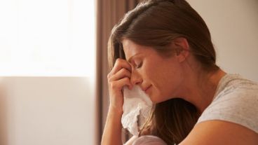 Contener el llanto perjudica la salud.