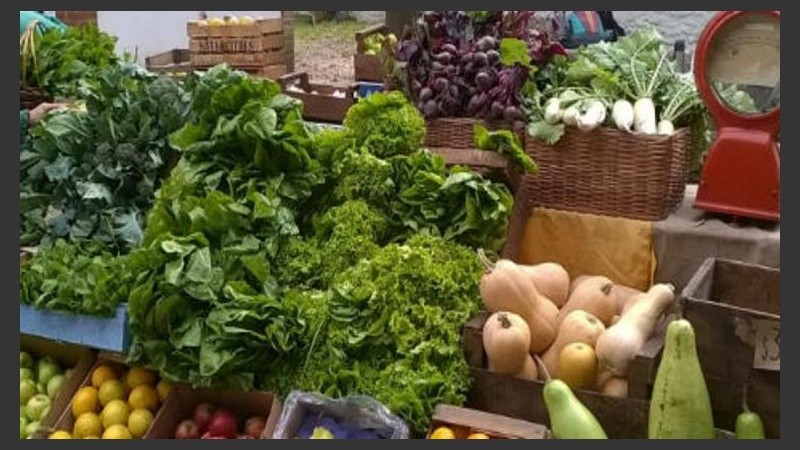 Las verduras y frutas de los mercados tendrán que ser analizadas por Senasa.
