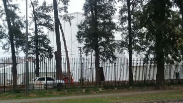 La enorme carpa levantada en el Parque Independencia.