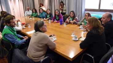El encuentro se desarrolló en el salón Belgrano del Palacio de los Leones.