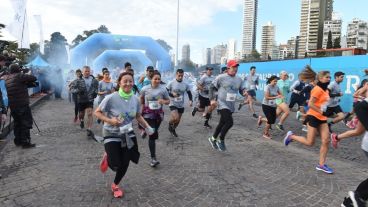 La carrera se realizó este domingo a la mañana.