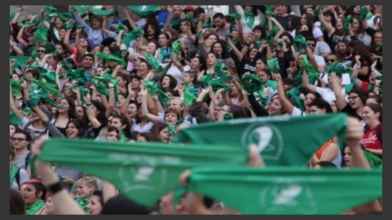 Nueva movilización verde, ésta vez en Santa Fe. 