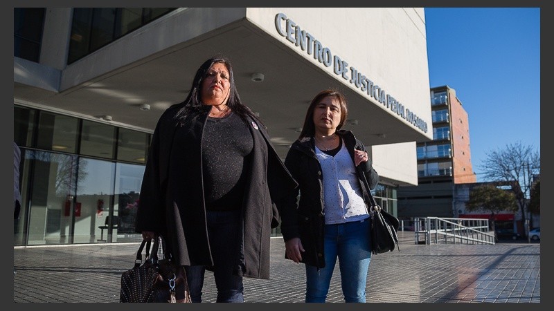 Las madres de Emi y Facu esperan que la Justicia tome en cuenta sus pruebas. 