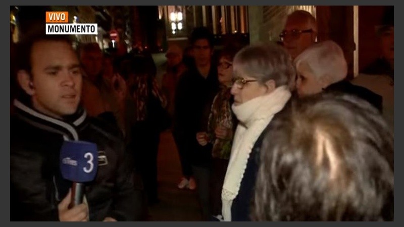 El periodista Ever Arnoldo fue asediado durante su trabajo. 