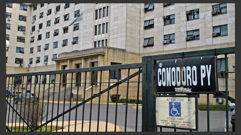 Los empresarios fueron a los tribunales de Comodoro Py.