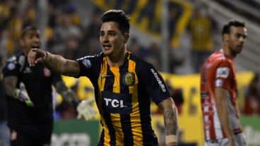 Zampedri la volvió a meter y liquidó el pleito en Arroyito.