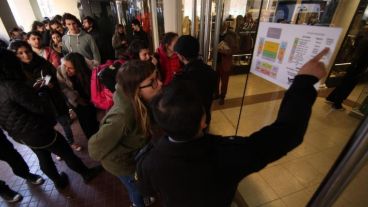 Charly vendió todo en Rosario.