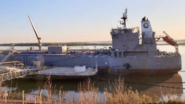 El buque cargado con la leguminosa; la foto que difundió el presidente.