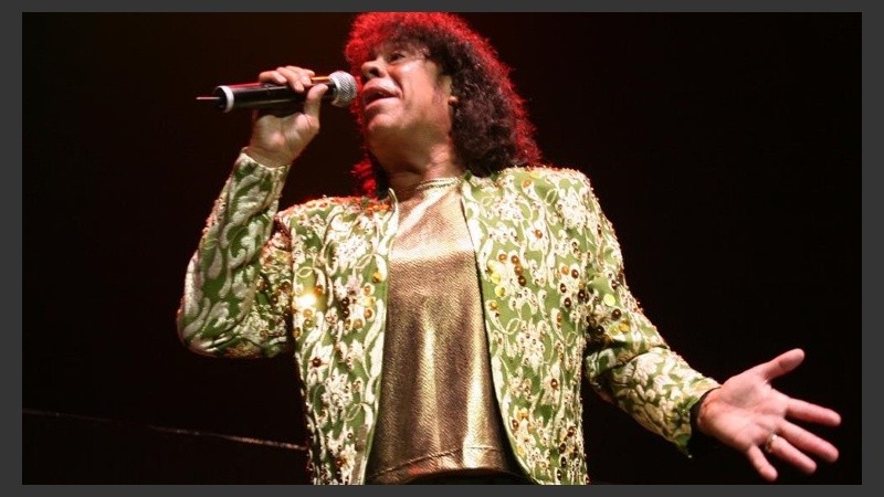 Desde el entorno del músico contaron que no se levantó bien.