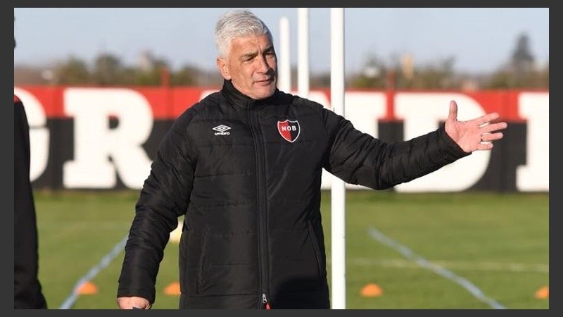 De Felippe podría repetir el once inicial utilizado en la Copa Argentina.