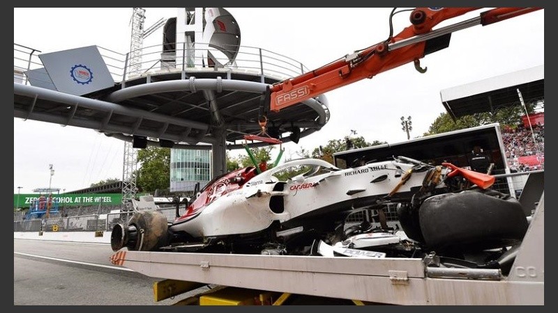 Así quedó el Sauber del sueco Ericsson. 