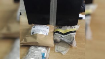 Los elementos incautados en los procedimientos.