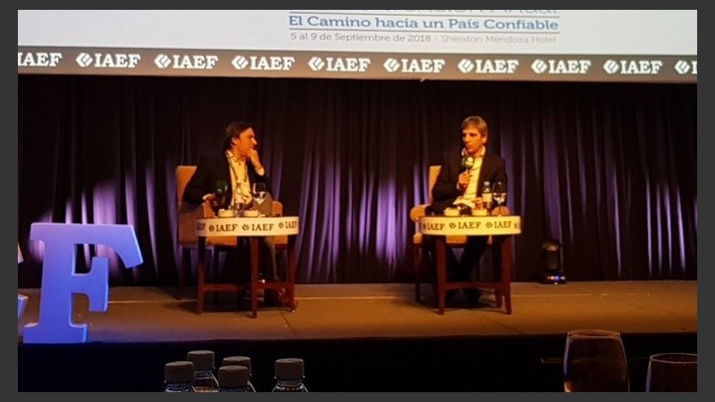 Caputo fue entrevistado sobre la situación económica y financiera del país.