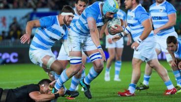 Los Pumas batallaron pero no pudieron ante los All Blacks.