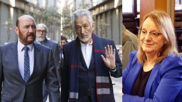 Insfrán, Saá y Kirchner, tres peronistas que dijeron presente.