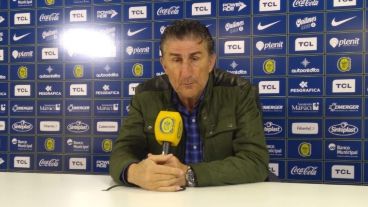 El Patón habló en conferencia de prensa.