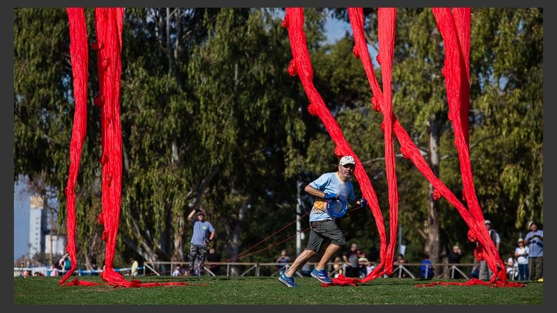 Un cielo de barriletes: el parque Scalabrini Ortiz fue una fiesta ...