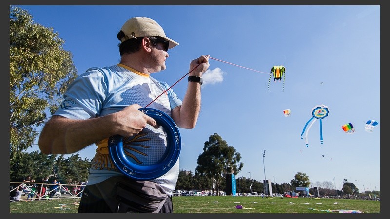 Una buena jornada para remontar el barrilete en el parque. 