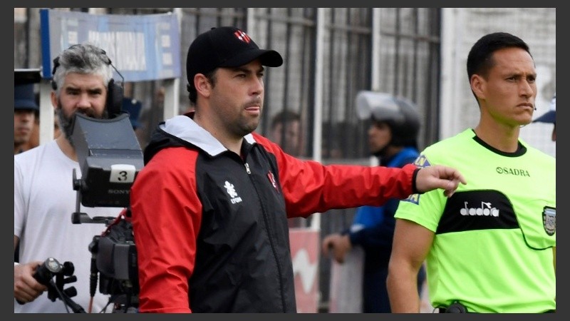 Pumpido tocó fondo y dio un paso al costado.