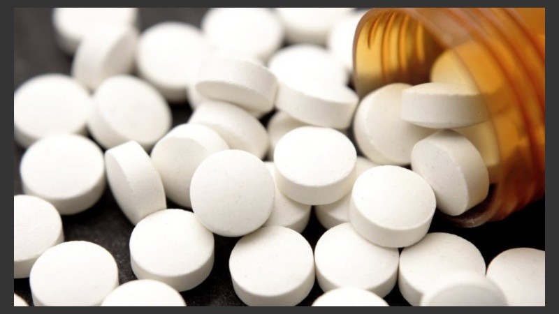 El consumo de aspirinas es beneficioso para aquellas personas que han sufrido de un ataque cardíaco o un derrame cerebral.