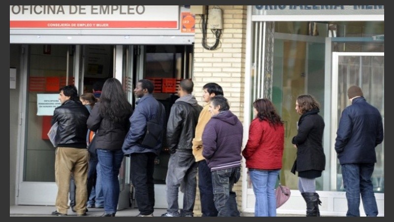 Los datos del Indec dan cuenta de la suba del desempleo en el país.