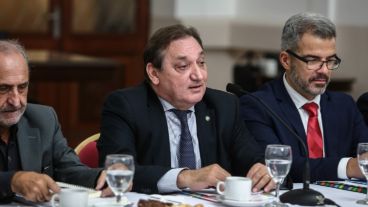 El ministro Genesini analizó la situación del empleo en Santa Fe y Rosario.