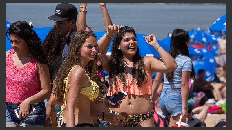 Sol y calor en este viernes.