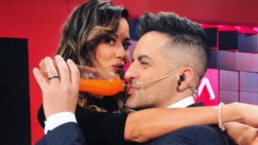 Karina y De Brito protagonizaron el desopilante momento televisivo.