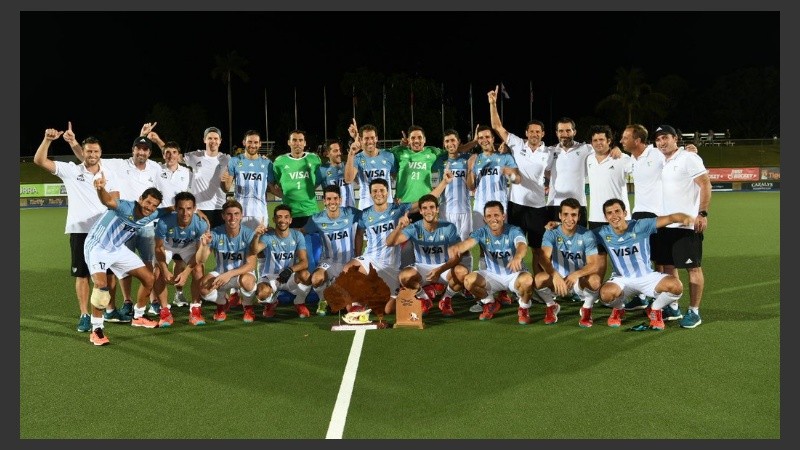 Los goles argentinos fueron convertidos por Pedro Ibarra y Matías Paredes.