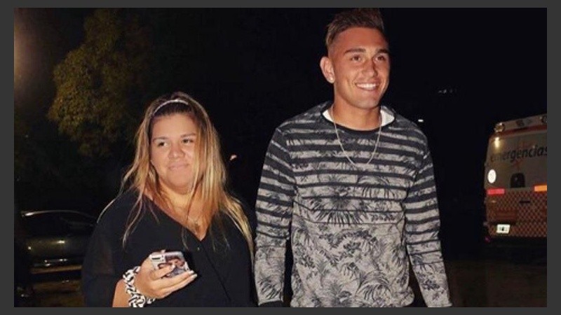 More y su novio serán padres. 