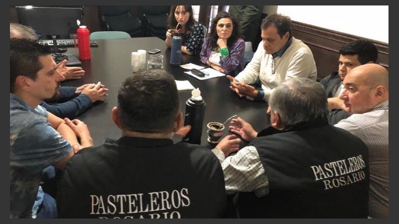La reunión se desarrolló en el anexo del Concejo. 