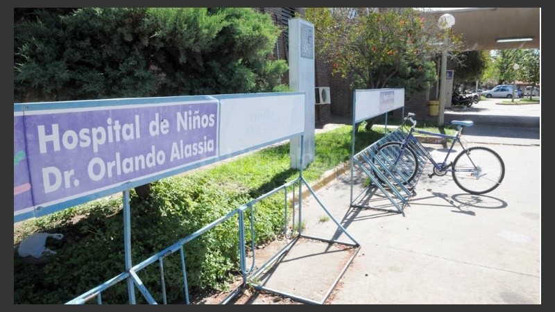 El chico quedó internado en el hospital de Niños Alassia de Santa Fe. 