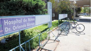 El chico quedó internado en el hospital de Niños Alassia de Santa Fe.