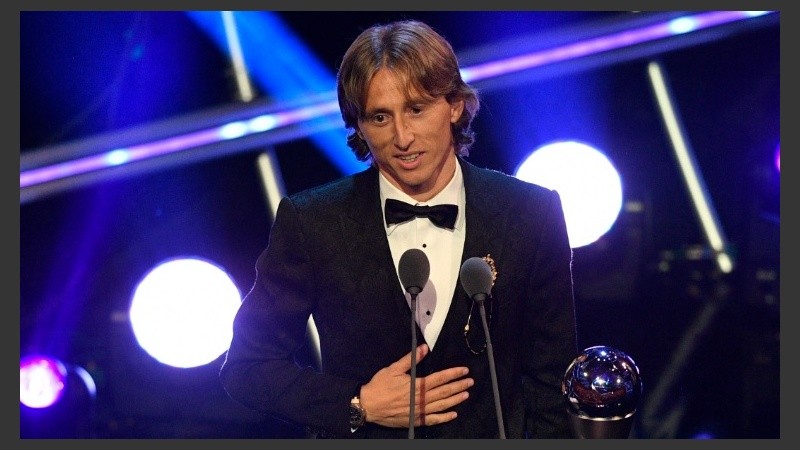 El croata ganó varios trofeos colectivos en 2018 y ahora el mayor individual.