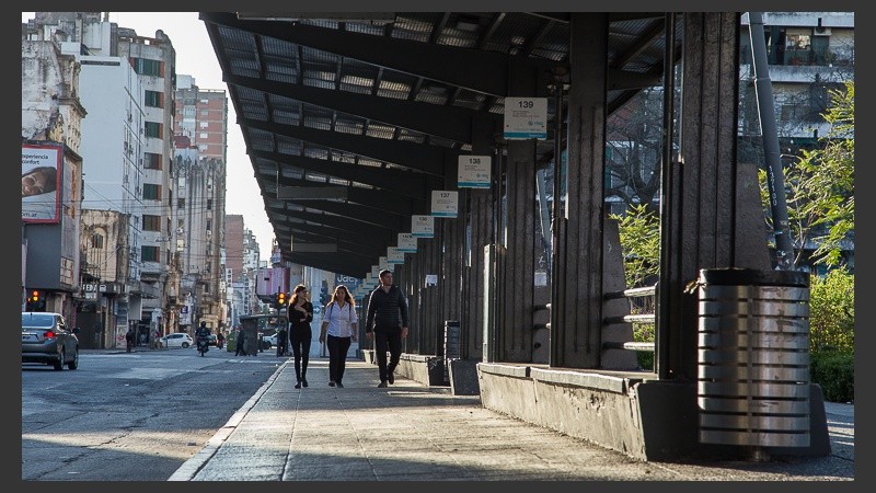 Al día no laborable se le suma un paro de choferes.