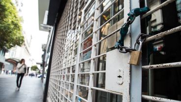 Comercios cerrados en las peatonales.