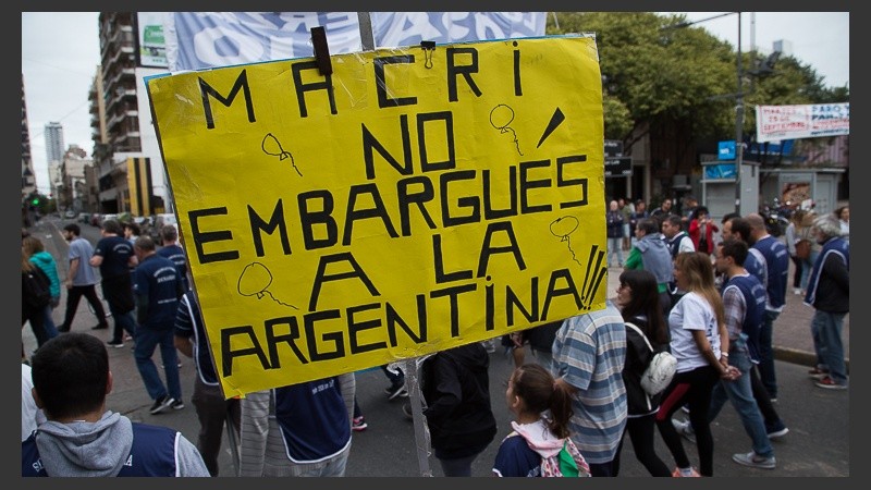 Se realizaron diversas y masivas marchas por el centro de la ciudad.