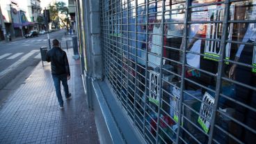 Comercios cerrados por la huelga.
