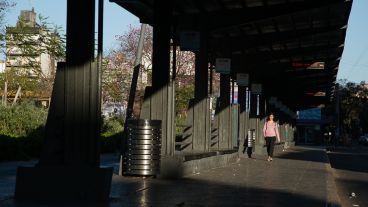 Sin colectivos y con pocos taxis en la calle este martes de paro.
