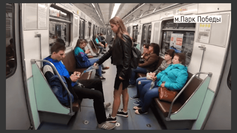 Los videos se filmaron en el subte de San Petersburgo.