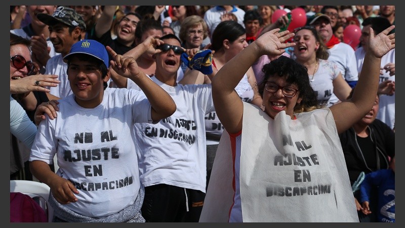 Masiva movilización por los derechos de salud y asistencia. 
