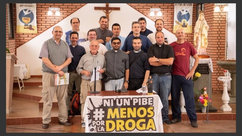 El acto se llevó a cabo en el mediodía de este miércoles.