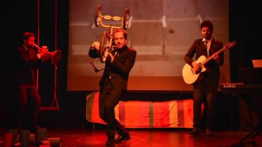 En escena: Pablo Ríos, Pablo Bernasconi y Eugenio Davide.