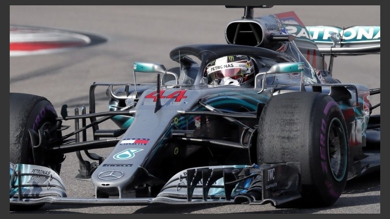 Hamilton suma 306 puntos mientras que su perseguidor, el alemán Sebastian Vettel (Ferrari), se queda con 256 tras finalizar tercero.
