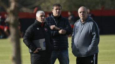 Concina (centro) dijo que está más tranquilo por el esclarecimiento del ataque.